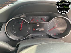 Opel Crossland X/Crossland 1.2 12V Épave (2020, Noir)