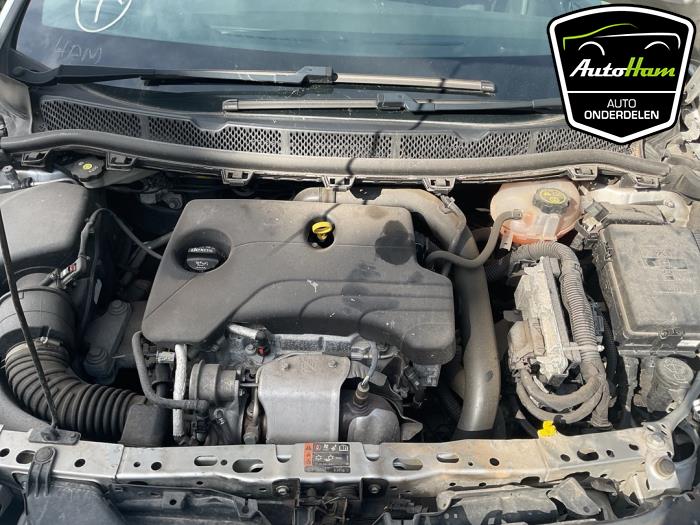Opel Astra K Sports Tourer 1.0 ECOTEC Direct Injection Turbo 12V Épave (2019, Gris argenté)