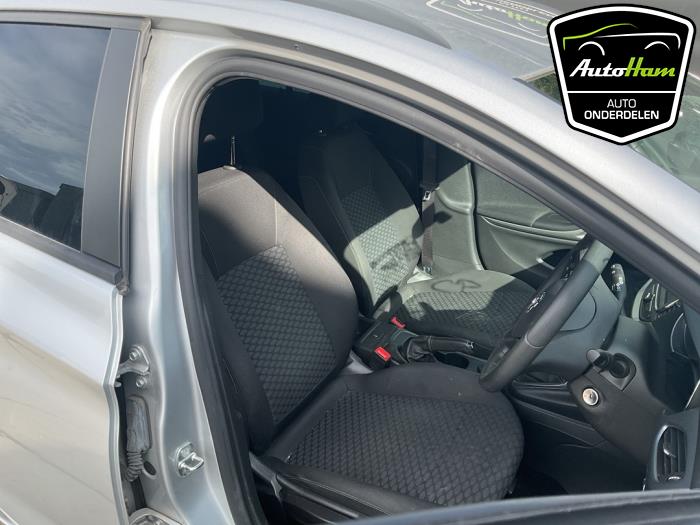 Opel Astra K Sports Tourer 1.0 ECOTEC Direct Injection Turbo 12V Épave (2019, Gris argenté)