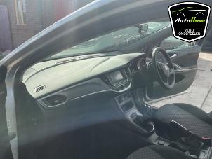 Opel Astra K Sports Tourer 1.0 ECOTEC Direct Injection Turbo 12V Épave (2019, Gris argenté)