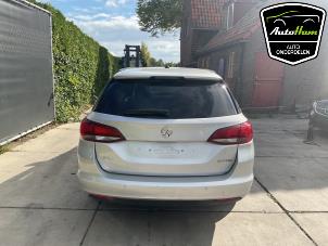Opel Astra K Sports Tourer 1.0 ECOTEC Direct Injection Turbo 12V Épave (2019, Gris argenté)