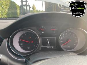 Opel Astra K Sports Tourer 1.0 ECOTEC Direct Injection Turbo 12V Épave (2019, Gris argenté)
