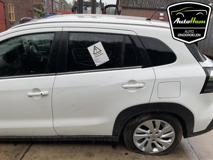 Suzuki S-Cross 1.4 Boosterjet Smart Hybrid Épave (2023, Blanc)