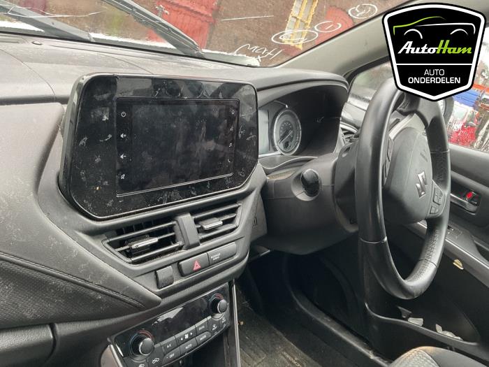 Suzuki S-Cross 1.4 Boosterjet Smart Hybrid Épave (2023, Blanc)