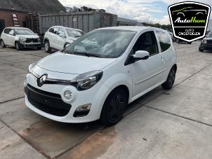 Renault Twingo II 1.2 16V Samochód złomowany (2013, Bialy)