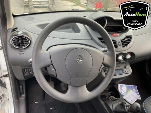 Renault Twingo II 1.2 16V Samochód złomowany (2013, Bialy)