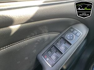 Mercedes B 1.6 B-200 BlueEFFICIENCY Turbo 16V Épave (2014, Gris)