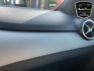 Mercedes B 1.6 B-200 BlueEFFICIENCY Turbo 16V Épave (2014, Gris)