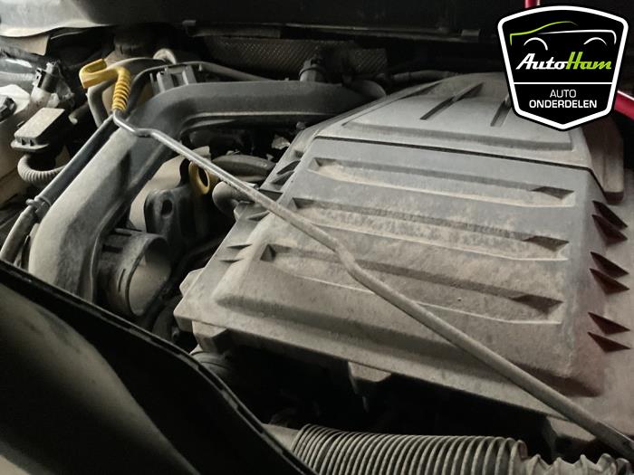 Volkswagen T-Cross 1.0 TSI 95 12V Skrotfordon (2020, GRIJS)