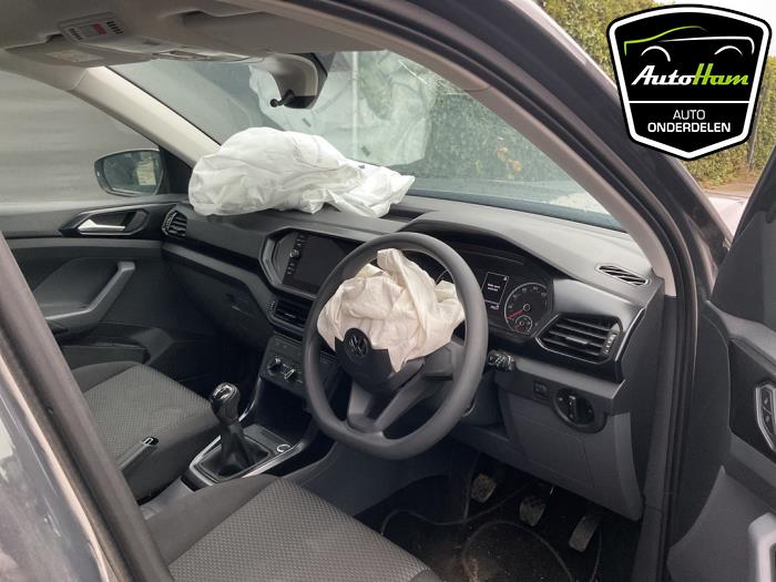 Volkswagen T-Cross 1.0 TSI 95 12V Skrotfordon (2020, GRIJS)