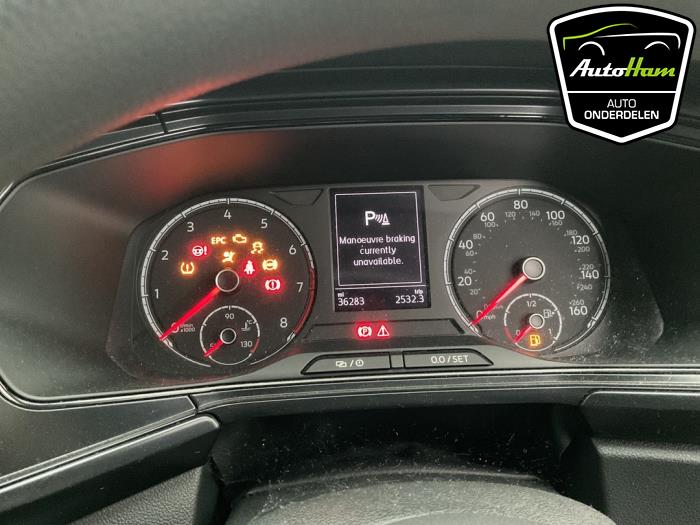 Volkswagen T-Cross 1.0 TSI 95 12V Skrotfordon (2020, GRIJS)