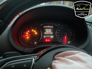 Audi A3 Sportback 1.4 TFSI 16V Épave (2015, Foncé, Gris)