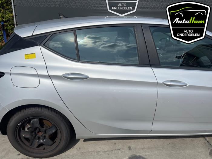 Opel Astra K 1.6 CDTI 110 16V Épave (2018, Gris argenté)