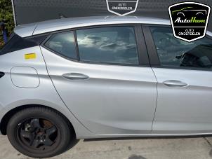 Opel Astra K 1.6 CDTI 110 16V Épave (2018, Gris argenté)