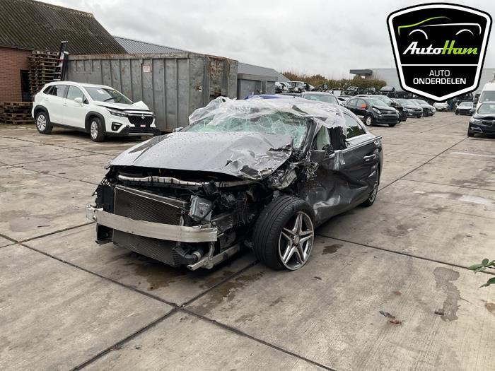 Mercedes CLA 1.6 CLA-180 16V Épave (2016, Gris)