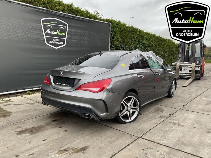 Mercedes CLA 1.6 CLA-180 16V Épave (2016, Gris)