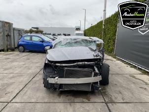 Mercedes CLA 1.6 CLA-180 16V Épave (2016, Gris)