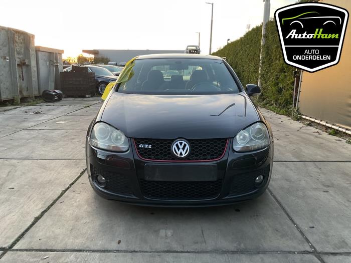 Volkswagen Golf V 2.0 GTI 16V FSI Turbo Samochód złomowany (2007, Czarny)