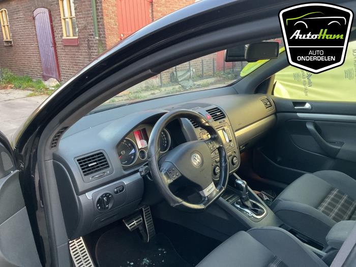 Volkswagen Golf V 2.0 GTI 16V FSI Turbo Samochód złomowany (2007, Czarny)