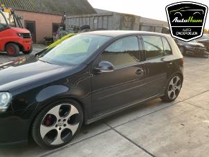 Volkswagen Golf V 2.0 GTI 16V FSI Turbo Samochód złomowany (2007, Czarny)