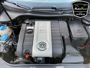 Volkswagen Golf V 2.0 GTI 16V FSI Turbo Samochód złomowany (2007, Czarny)