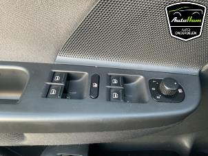 Volkswagen Golf V 2.0 GTI 16V FSI Turbo Samochód złomowany (2007, Czarny)