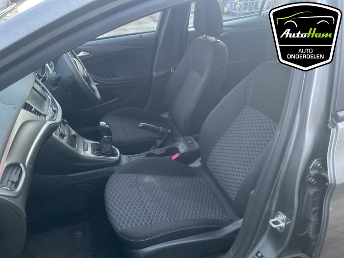 Opel Astra K 1.0 Turbo 12V Épave (2016, Gris)