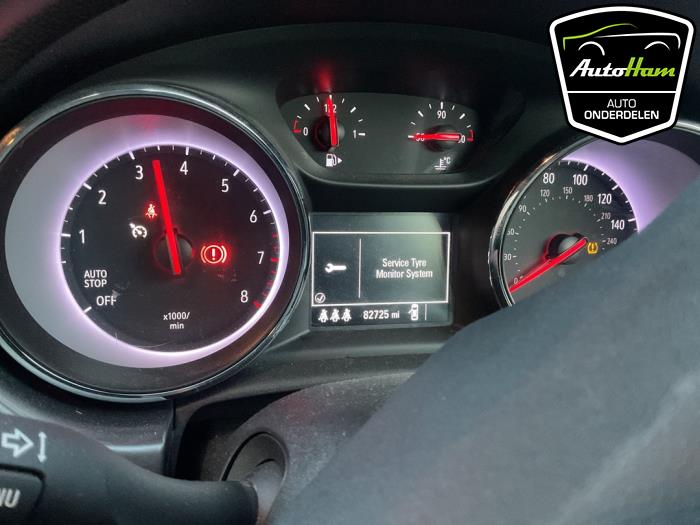Opel Astra K 1.0 Turbo 12V Épave (2016, Gris)