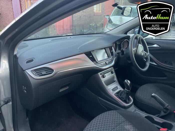 Opel Astra K 1.0 Turbo 12V Épave (2016, Gris)