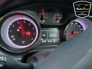Opel Astra K 1.0 Turbo 12V Épave (2016, Gris)