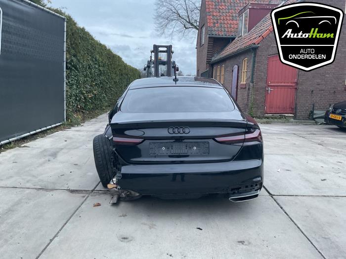 Audi A5 Sportback 2.0 40 TFSI Mild Hybrid 16V Vehículo de desguace (2021, Negro)