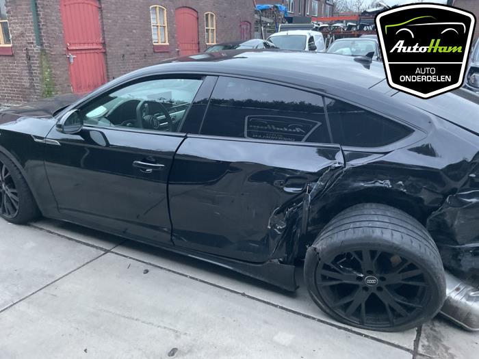 Audi A5 Sportback 2.0 40 TFSI Mild Hybrid 16V Vehículo de desguace (2021, Negro)