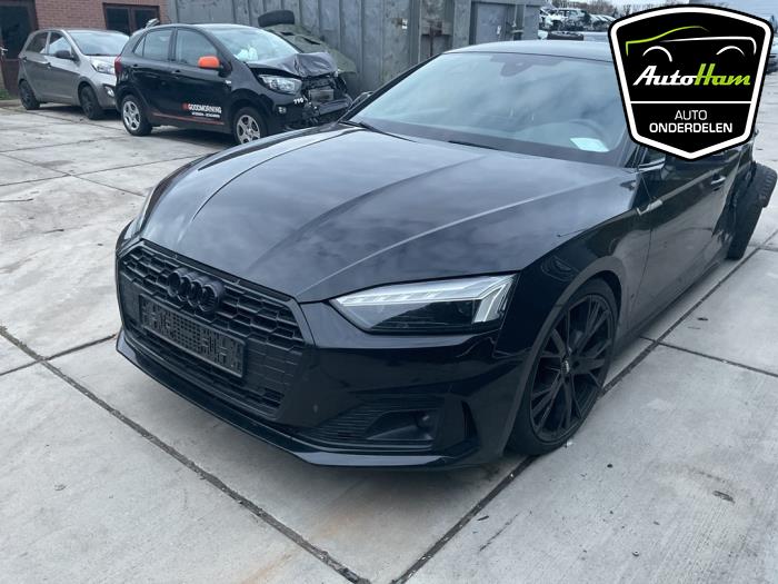 Audi A5 Sportback 2.0 40 TFSI Mild Hybrid 16V Vehículo de desguace (2021, Negro)