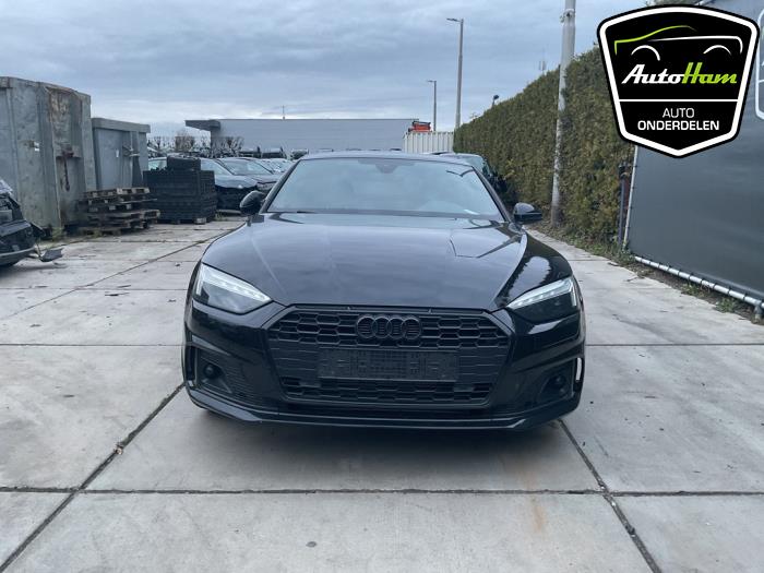 Audi A5 Sportback 2.0 40 TFSI Mild Hybrid 16V Vehículo de desguace (2021, Negro)