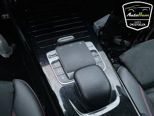 Mercedes A 1.3 A-180 Turbo 16V Épave (2019, Gris)