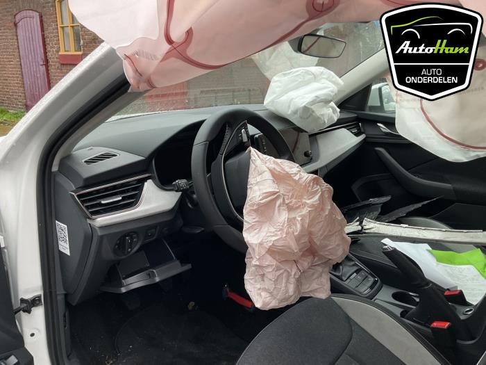 Skoda Scala 1.0 TSI 115 Épave (2024, Blanc)