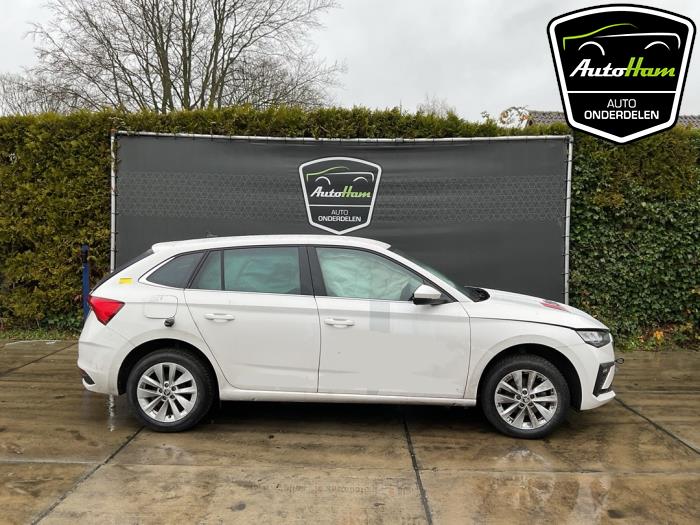 Skoda Scala 1.0 TSI 115 Épave (2024, Blanc)