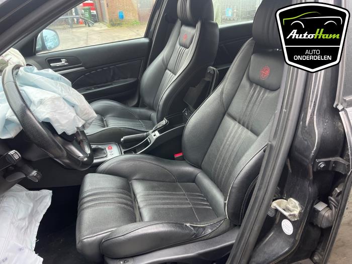 Alfa Romeo 159 3.2 JTS V6 24V Q4 Épave (2008, Noir)
