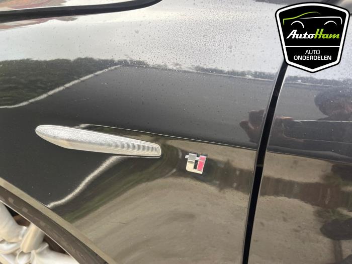 Alfa Romeo 159 3.2 JTS V6 24V Q4 Épave (2008, Noir)