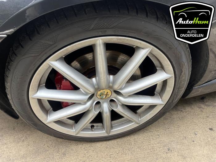 Alfa Romeo 159 3.2 JTS V6 24V Q4 Épave (2008, Noir)