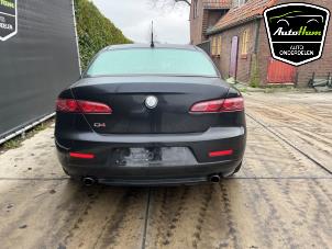 Alfa Romeo 159 3.2 JTS V6 24V Q4 Épave (2008, Noir)