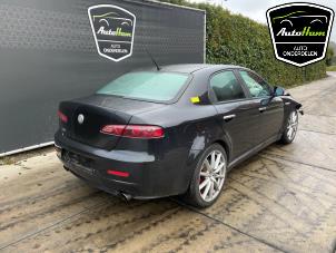 Alfa Romeo 159 3.2 JTS V6 24V Q4 Épave (2008, Noir)