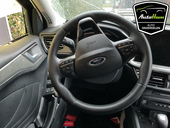 Ford Focus 4 Wagon 1.0 EcoBoost 12V Hybrid 155 Samochód złomowany (2023, Czarny)