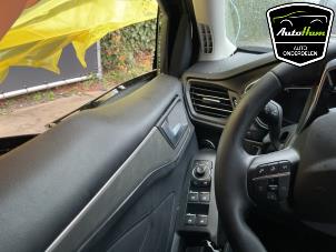 Ford Focus 4 Wagon 1.0 EcoBoost 12V Hybrid 155 Samochód złomowany (2023, Czarny)