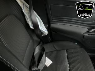 Ford Focus 4 Wagon 1.0 EcoBoost 12V Hybrid 155 Samochód złomowany (2023, Czarny)