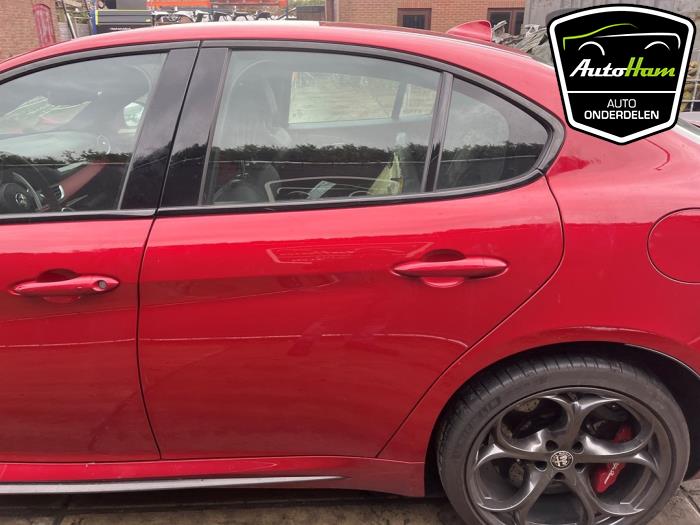 Alfa Romeo Giulia 2.9 Bi-Turbo V6 24V Quadrifoglio Verde Épave (2017, Rouge)