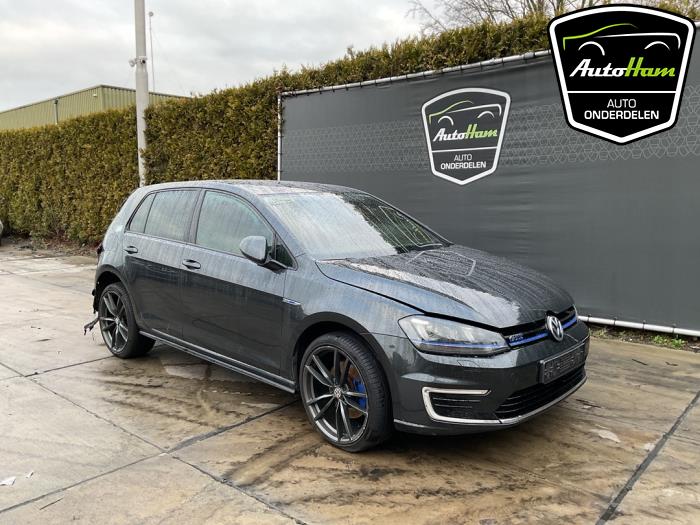 Volkswagen Golf VII 1.4 GTE 16V Épave (2015, Gris)