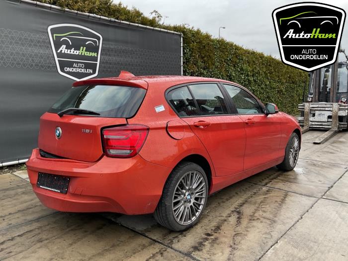 BMW 1 serie 116i 1.6 16V Vehículo de desguace (2012, Naranja)