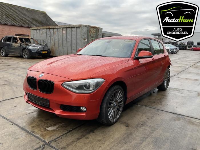 BMW 1 serie 116i 1.6 16V Vehículo de desguace (2012, Naranja)