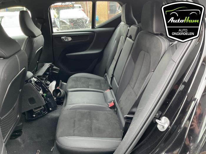 Volvo XC40 1.5 T5 Plug-in Hybrid 16V Épave (2023, Noir)